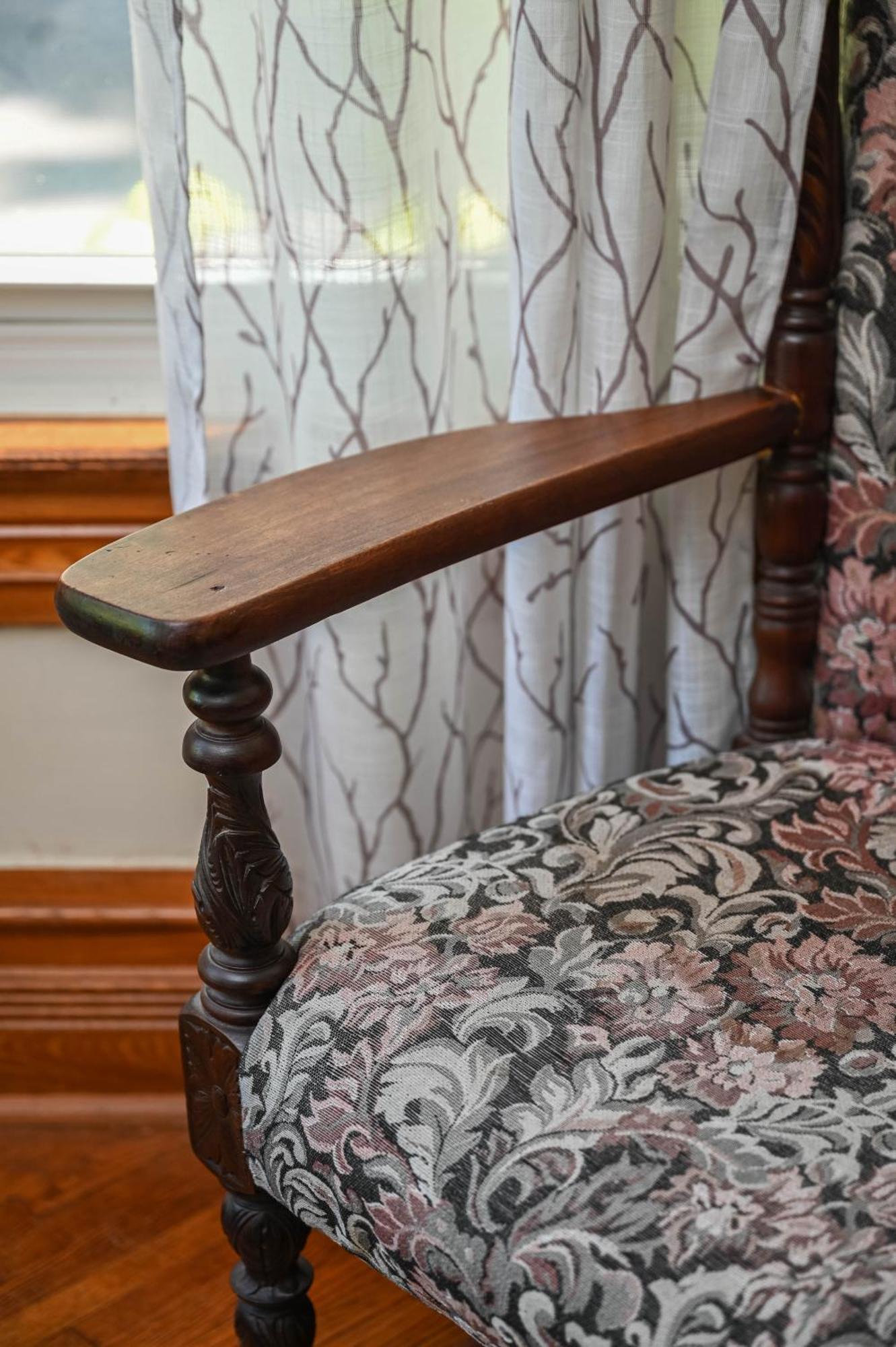 Niagara Inn Bed And Breakfast