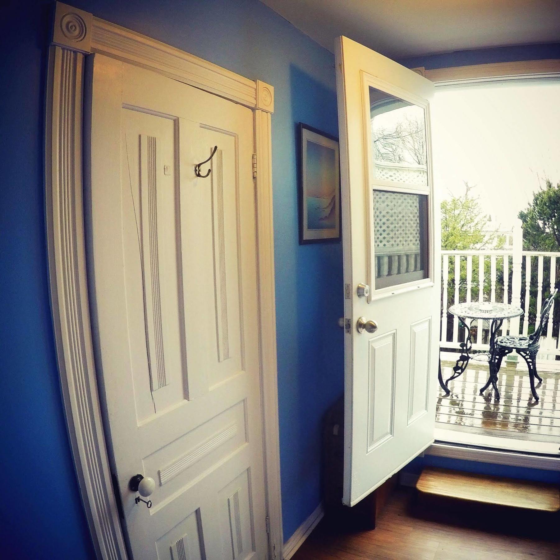 Niagara Inn Bed And Breakfast Bed & Breakfast 3*